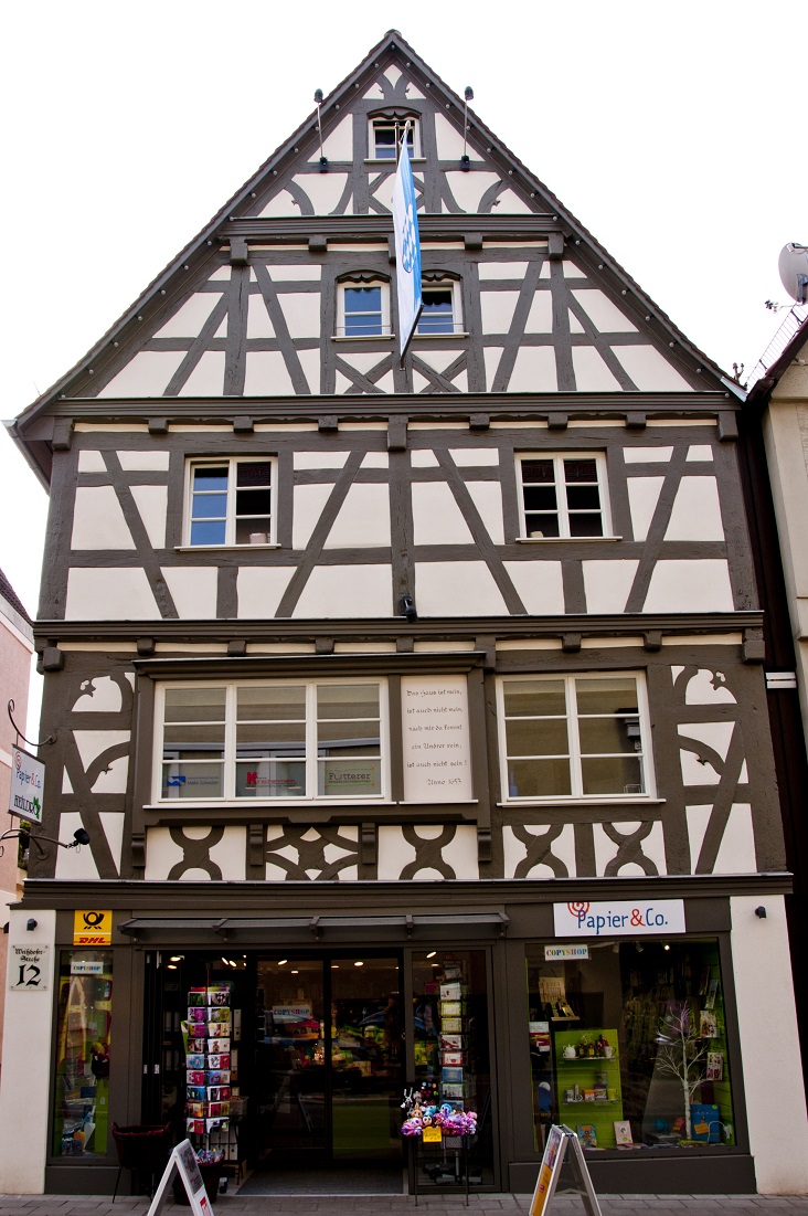 Hausansicht Weißhoferstr. 12